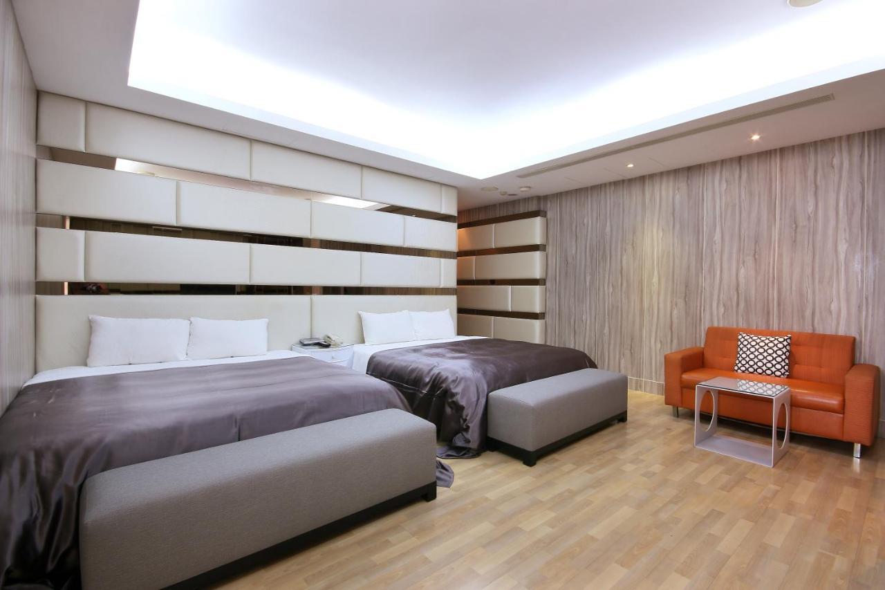 Feng Cai Motel Jüanlin Kültér fotó