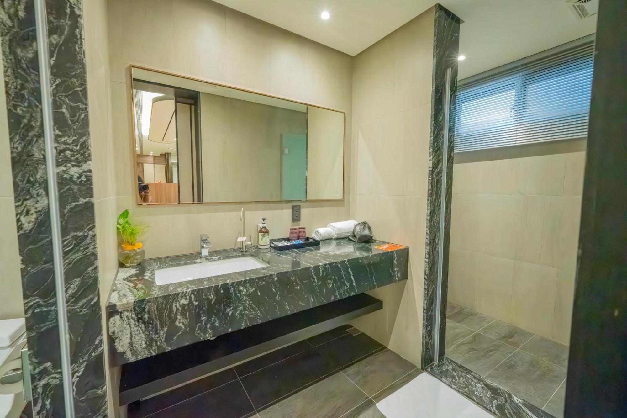 Feng Cai Motel Jüanlin Kültér fotó